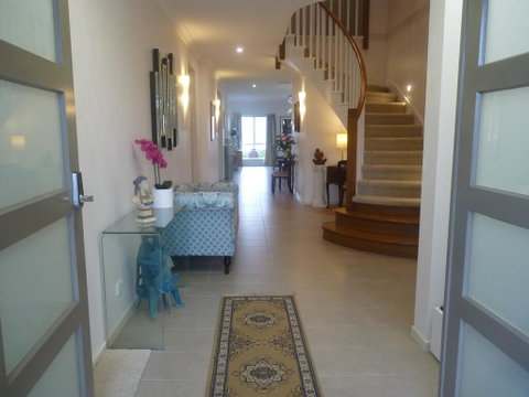 Serenity On The Lake - Maroochydore - Northern Rivers Accommodation 2