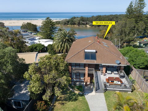 Seven Smiles - Riverside Location And Ocean Views - Northern Rivers Accommodation 0