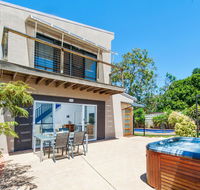 Shoally Loft 58 Tomaree Road - Northern Rivers Accommodation