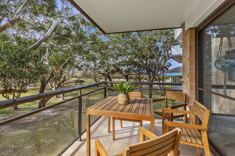 Shoreline, Unit 15,1 Intrepid Close - Northern Rivers Accommodation 0