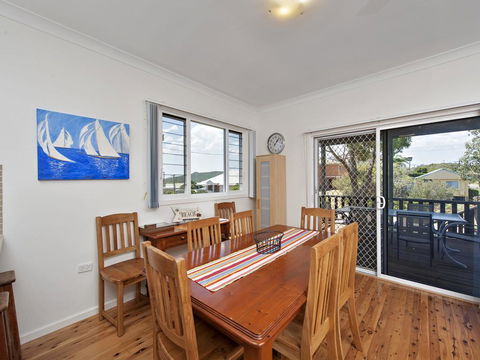 Short Street, 4, The Beach Cottage - Northern Rivers Accommodation 3