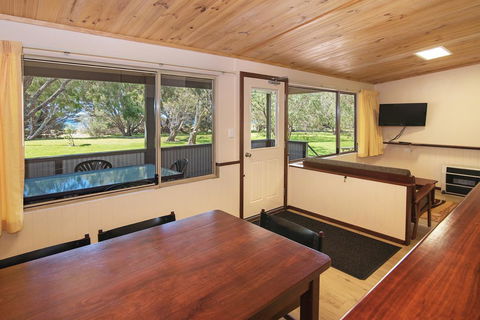 Siesta Park Holiday Resort - Northern Rivers Accommodation 1