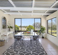 Silky Oak Cottage - cosy with country views - Northern Rivers Accommodation