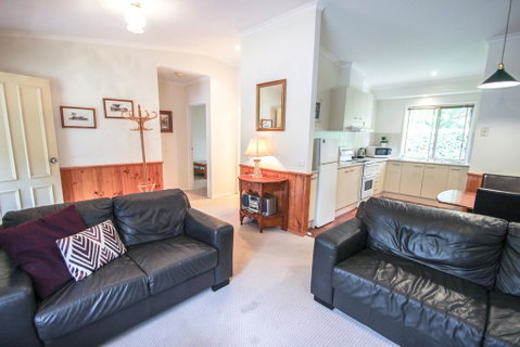 Silver Birches Holiday Unit 2 - Northern Rivers Accommodation 1