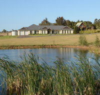 Silver Springs Estate 4br house  6br house with Wifi Pool. Fireplace Views Olives and Space - Northern Rivers Accommodation