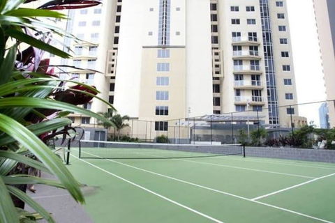 SK2 - 3BR With Pool Gym Steam Room In Story Bridge - Northern Rivers Accommodation 2