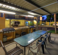 Sky View Units Bowen - Northern Rivers Accommodation