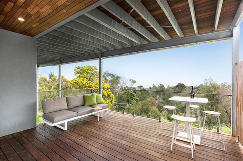 Skyluxe Luxury Retreat With Water Views And Deluxe Interior From Every Room - Northern Rivers Accommodation 2