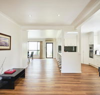 Skymirror Villa - Northern Rivers Accommodation
