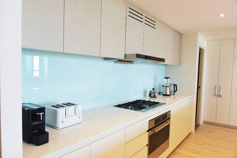Skyview Luxury 4Br Penthouse WWP - Northern Rivers Accommodation 0