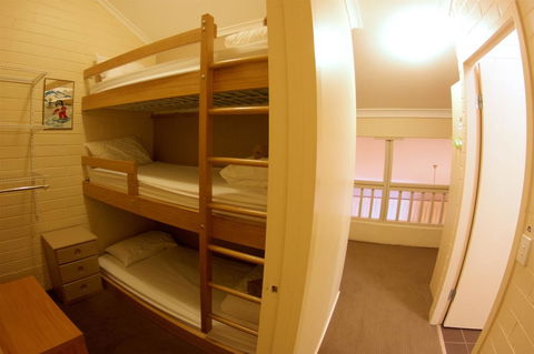 Snow Ski Apartments 16 - Northern Rivers Accommodation 3
