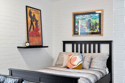 Soho Chic Apartment - Northern Rivers Accommodation 0