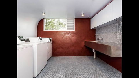 Soho Chic Apartment - Northern Rivers Accommodation 1