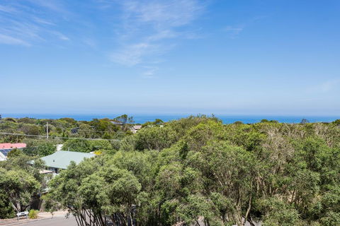 Sophisticated Contemporary Coastal Living With Sweeping Views In Cape Schanck - Northern Rivers Accommodation 1