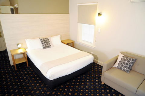 Sovereign Hill Hotel - Northern Rivers Accommodation 1