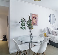 Spacious Apt V Stylish Furniture Pool GYM - Northern Rivers Accommodation