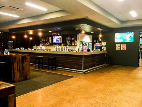 Spinifex Hotel - Northern Rivers Accommodation 2