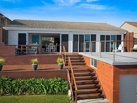 Spirit Of Gerroa - Northern Rivers Accommodation 1