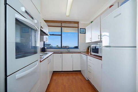 St Tropez Unit 39 - The Entrance, NSW - Northern Rivers Accommodation 2