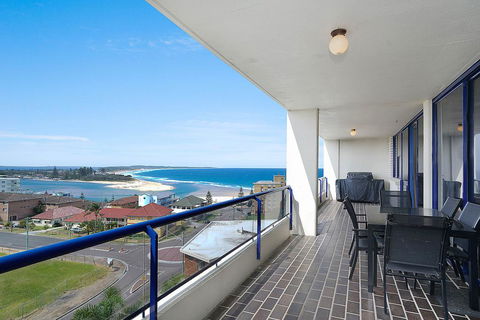 St Tropez Unit 39 - The Entrance, NSW - Northern Rivers Accommodation 1