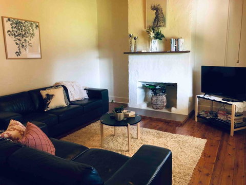 Stanton House, Central,Pets Welcome,Free WiFi&Breakfast! - Northern Rivers Accommodation 2