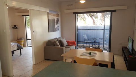 Stay Awhile In Port Pirie - Min Stay 4 Nights - Northern Rivers Accommodation 1