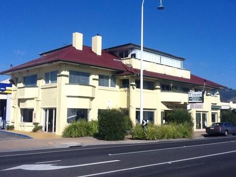 Stella's Dromana Hotel - Northern Rivers Accommodation 0
