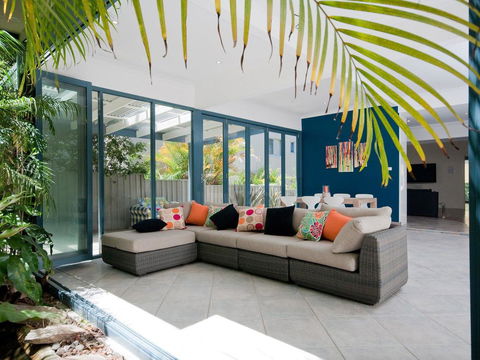 Street Cafe Boutique Accommodation@ Nelson Bay - Northern Rivers Accommodation 1