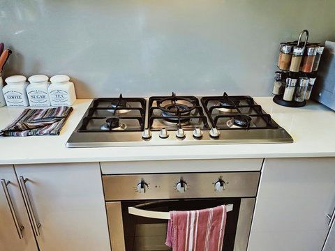 Stylish Private Bathroom-Luxurious Modern Big Home - Northern Rivers Accommodation 1