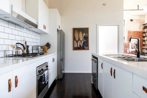 Stylish Warehouse Conversion In The Heart Of Fitzroy - Northern Rivers Accommodation 2