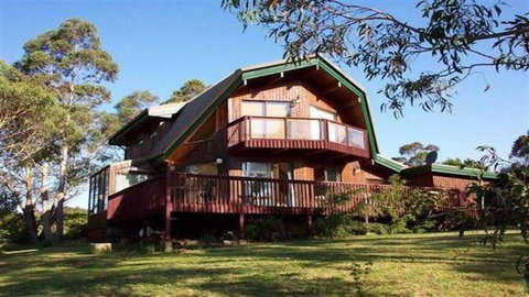 Sublime Cedar Lodge Leura - Northern Rivers Accommodation 0
