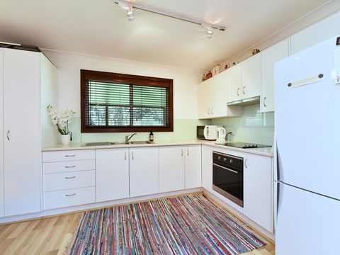 Summerfield Cottage - Hunter Valley, Renovated House In Central North Rothbury - Northern Rivers Accommodation 1