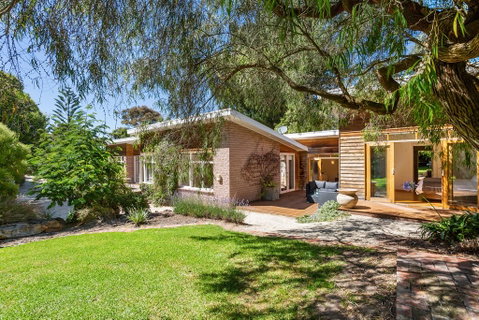 Sun Valley - Boutique Portsea Accommodation - Northern Rivers Accommodation 1