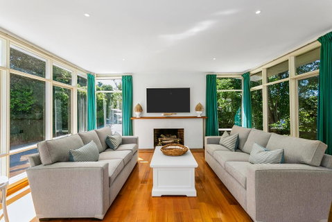 Sun Valley - Boutique Portsea Accommodation - Northern Rivers Accommodation 2