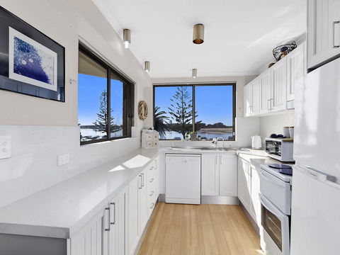 Sundowner Apartment 2 - Northern Rivers Accommodation 1