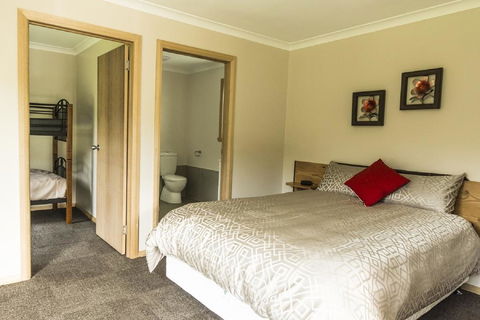 Sunny Gum - Northern Rivers Accommodation 1