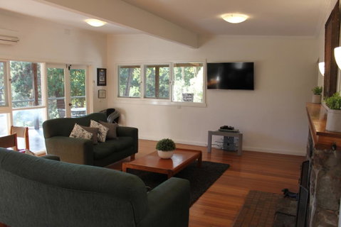 Sunny Corner Lake Eildon - Northern Rivers Accommodation 3