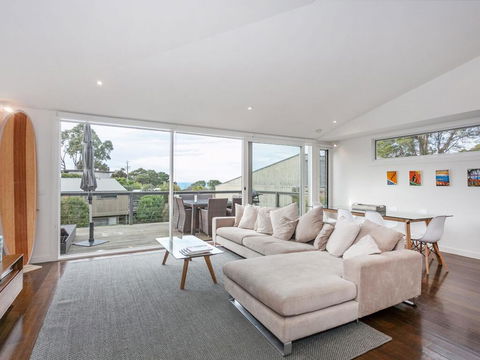 SUNRISE AT BREAKERS - Townhouse Close To Town - Northern Rivers Accommodation 3