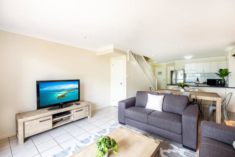Sunset Waters Apartments - Northern Rivers Accommodation 1