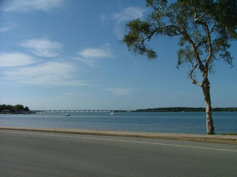 Sunsets From Your Front Patio - Sylvan Beach Esp, Bellara - Northern Rivers Accommodation 2
