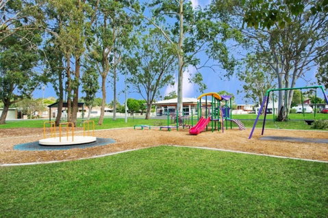 Sunsets From Your Front Patio - Sylvan Beach Esp, Bellara - Northern Rivers Accommodation 1