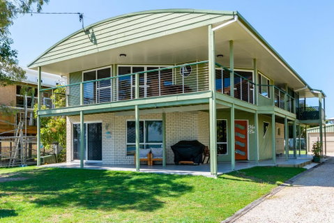 Sunsets From Your Front Patio - Sylvan Beach Esp, Bellara - Northern Rivers Accommodation 0
