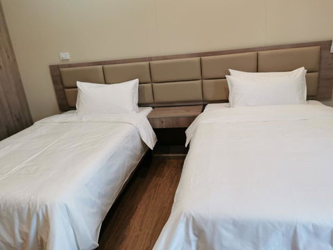 Sunshine Gardens Bourke Resort - Northern Rivers Accommodation 0