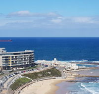 Supercar fan's dream - track side apartment 1 - Northern Rivers Accommodation