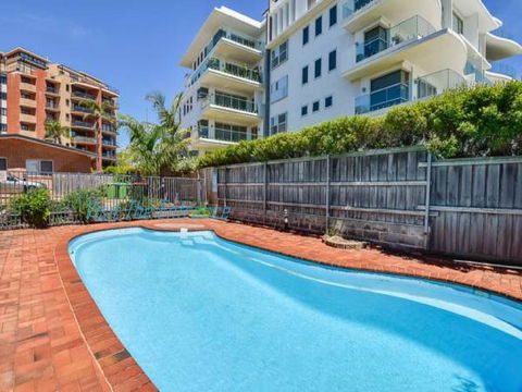 Surf Side Palms 12 - Northern Rivers Accommodation 2