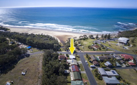 Tallowood Beachfront Cottage - Northern Rivers Accommodation 1