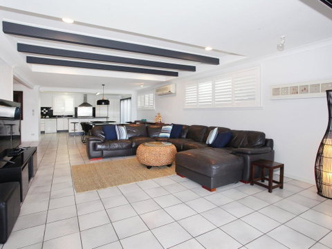 Tarcoola 49 - 4 BDRM Canal Home With Pool - Northern Rivers Accommodation 1
