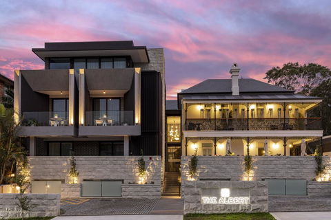 The Albert Mosman - Northern Rivers Accommodation 1