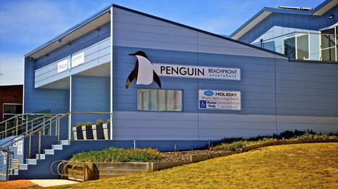 Penguin Beachfront Apartments - Northern Rivers Accommodation 22