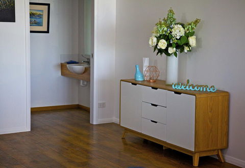 Penguin Beachfront Apartments - Northern Rivers Accommodation 11